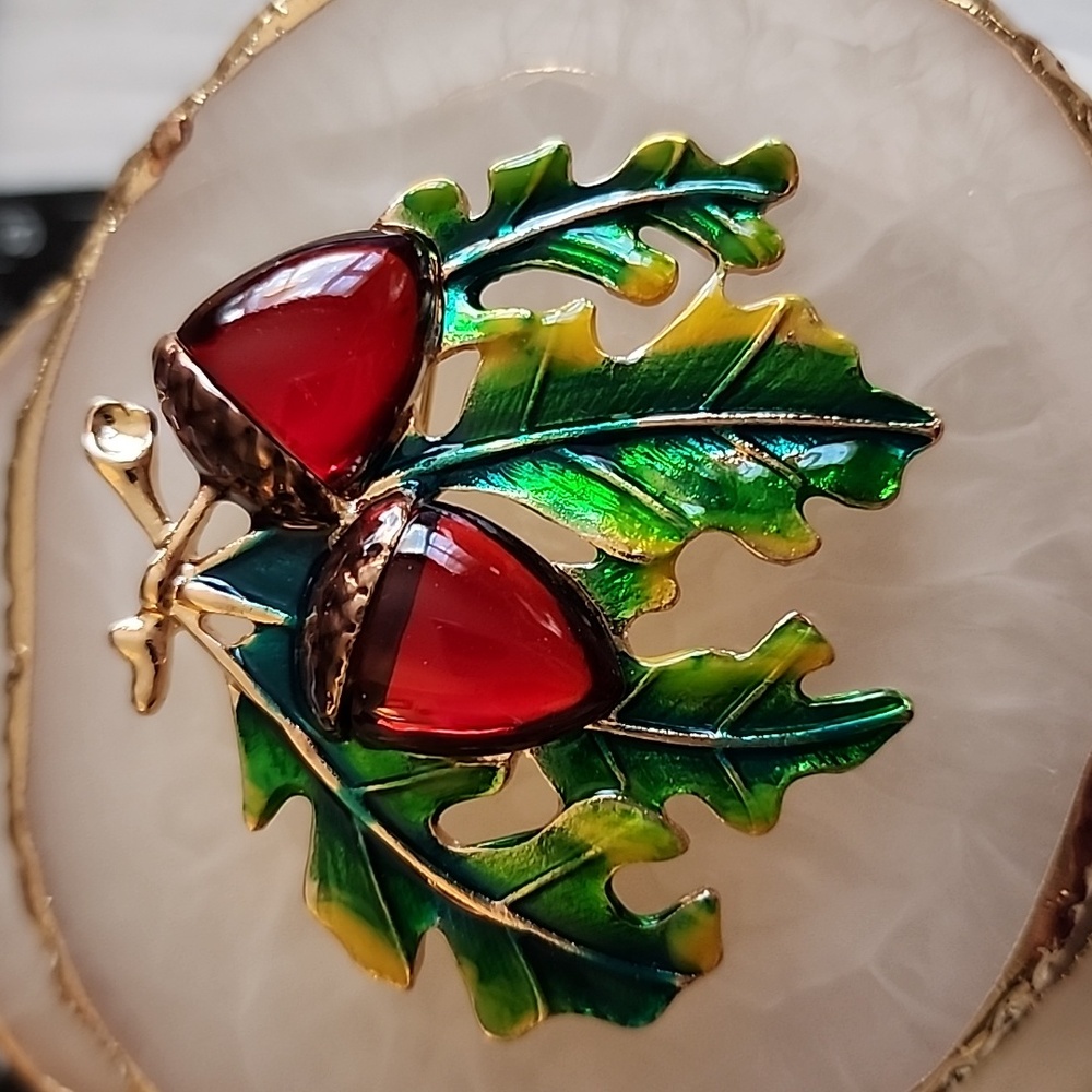 Translucent Acorns with  Large Oak Leaves Brooch BRB